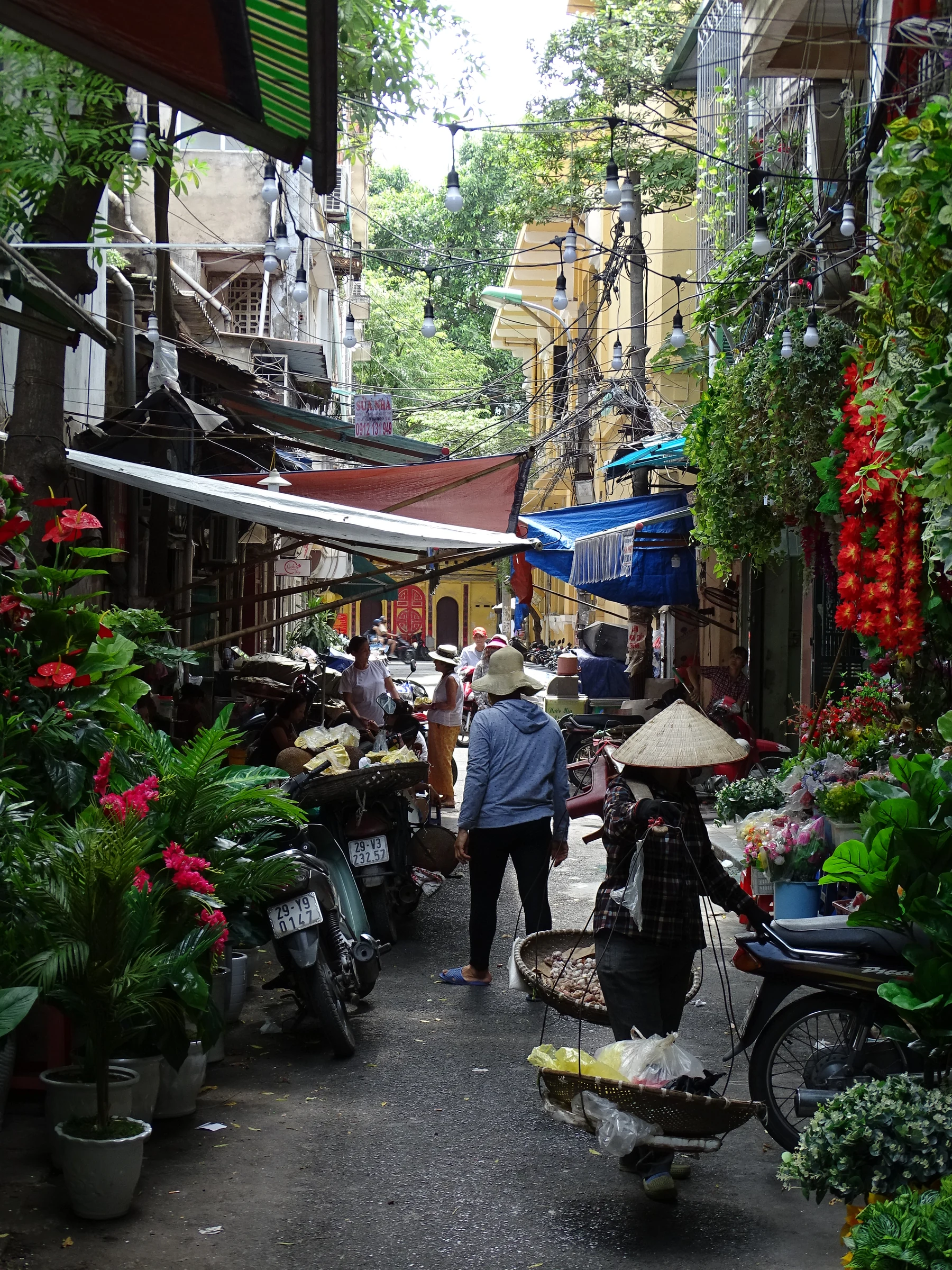 HÀ NỘI, VIỆT NAM · 하노이의 일상
